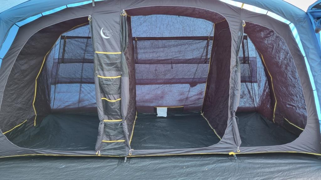 Hi Gear Horizon 700 Inflatable Blackout Tent